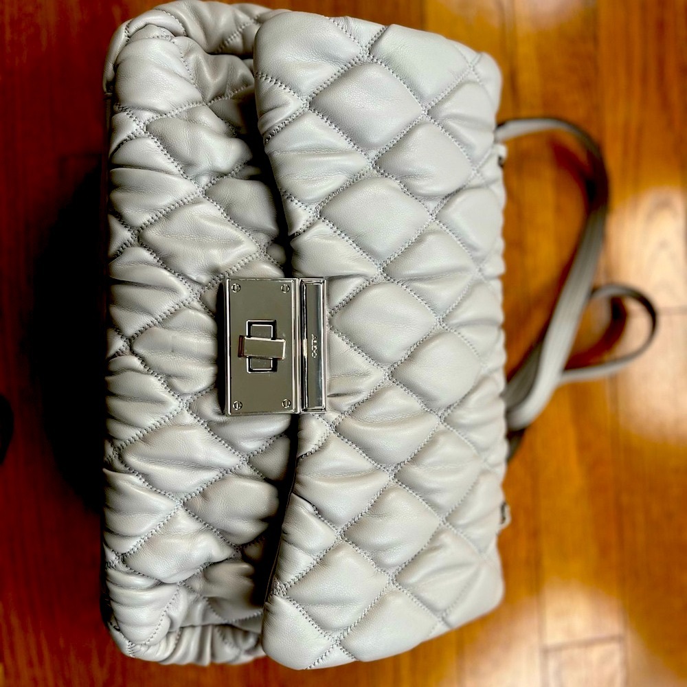 Ilsaa Crossbody Bag